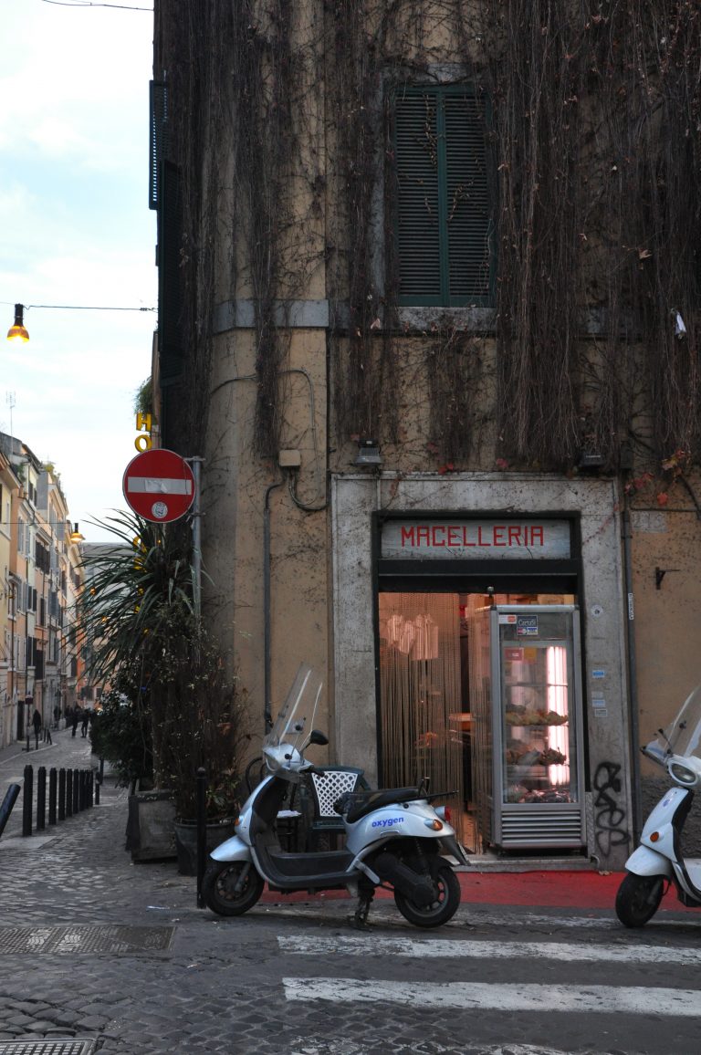 Rome Neighborhoods: How to Know Where to Stay