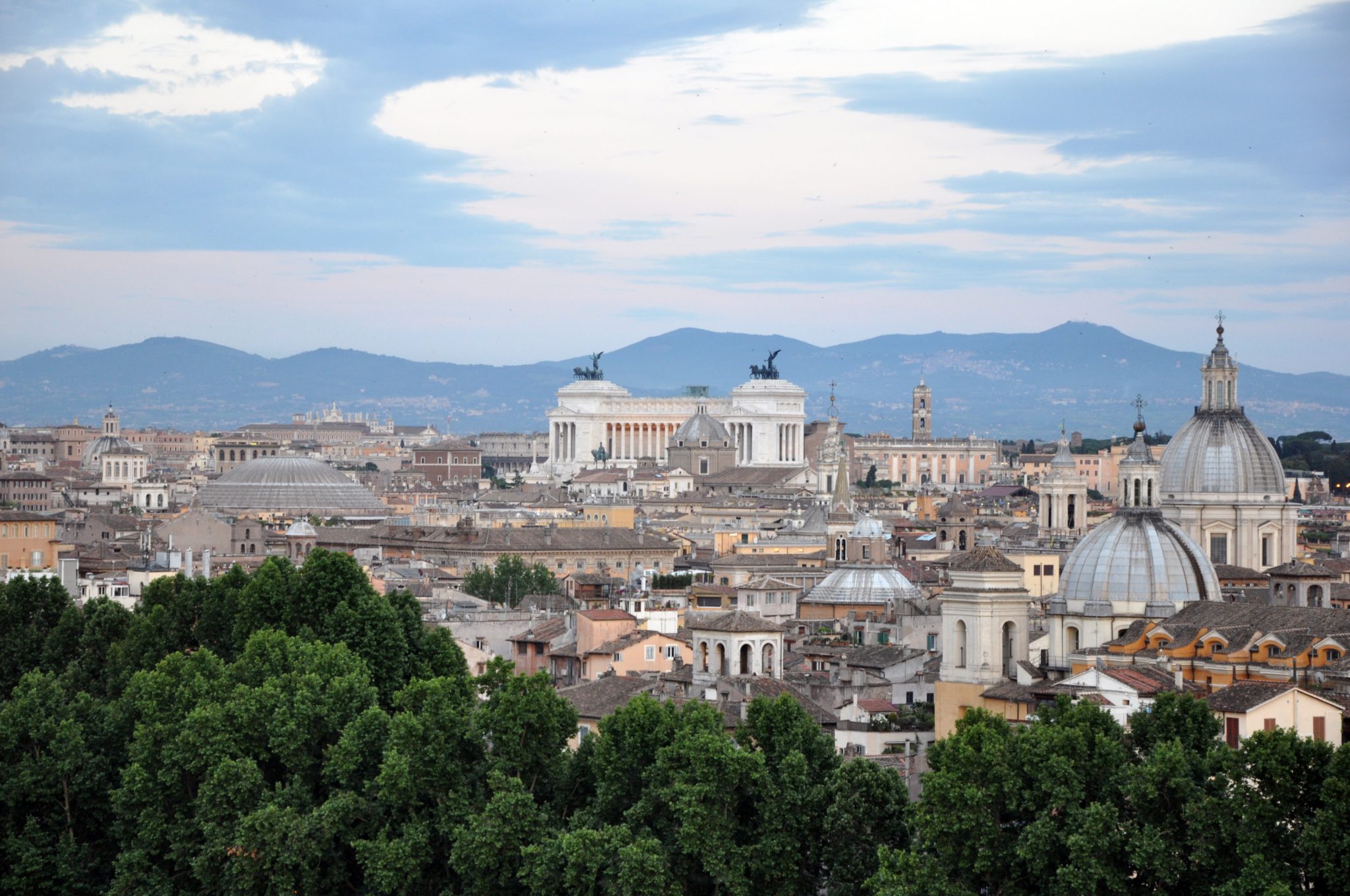 Rome Neighborhoods: How to Know Where to Stay