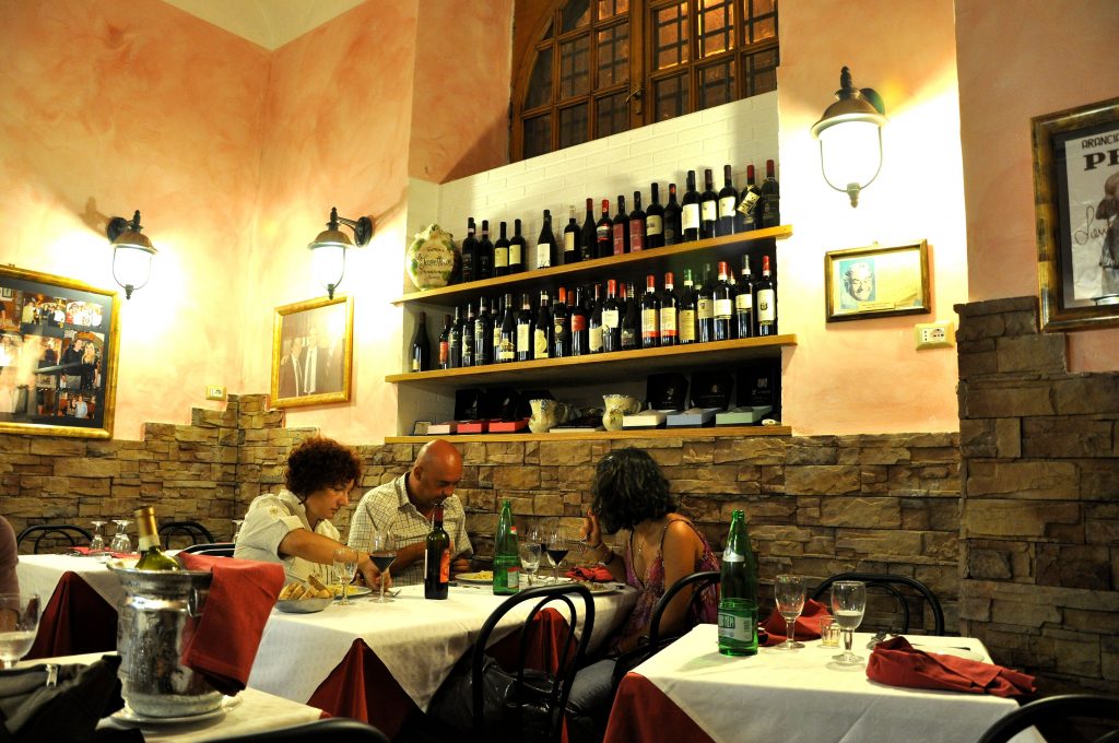 Book restaurants in Rome